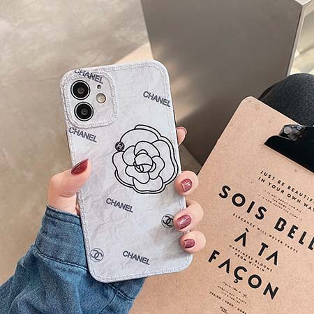 iphone12プロ chanel カバー 