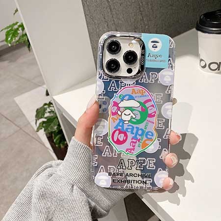 アイフォーン16 aape スマホケース 