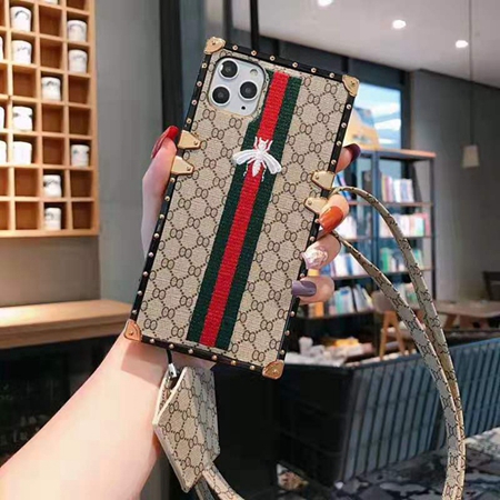 アイホン16 ケース gucci風 