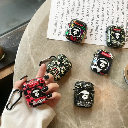 ブランド 収納ケース iphone17 シュプリーム風 