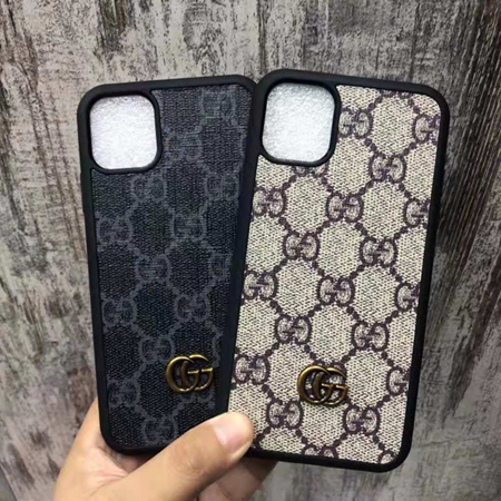 アイフォン16pro グッチ gucci カバー  ミッキー