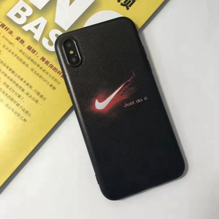 iphone16pro スマホケース adidas風 