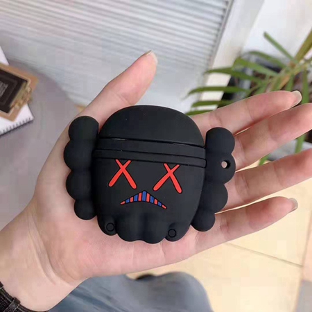 アイフォン17 cartier風 カバー 