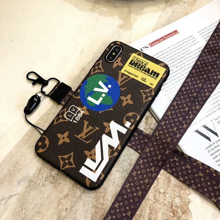 iphone 16プロ カバー vuitton 