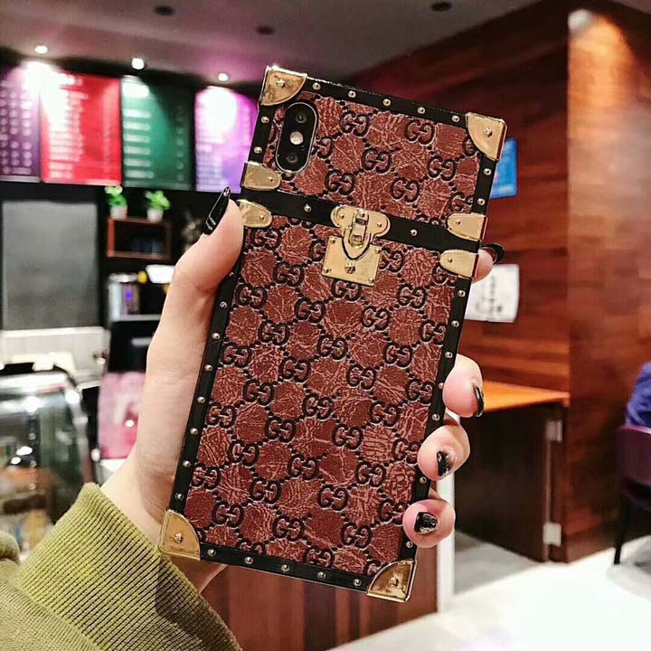 グッチ gucci iphone16プロmax ケース 