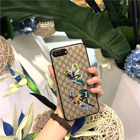 グッチ gucci スマホケース iphone 16pro 