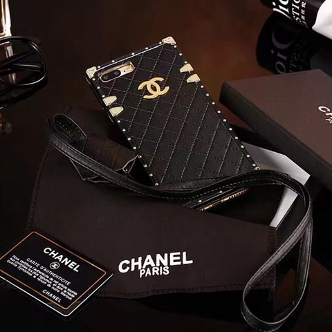 chanel アイフォン 16pro max 