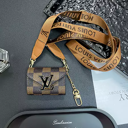 アイフォン17プロmax カバー ヴィトン 