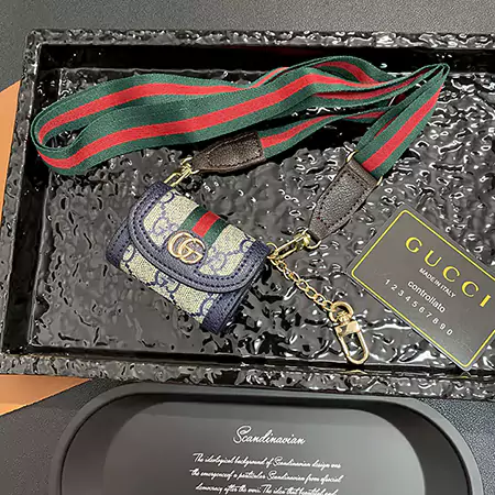 gucci グッチ iphone17pro カバー 