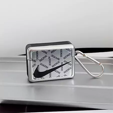 アイフォン17pro nike風 ケース 