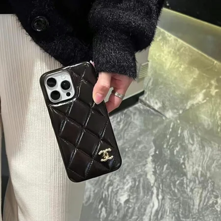 アイホン16plus chanel カバー 