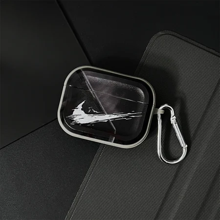 エアジョーダン air jordan アイホン16 Pro 収納ケース 