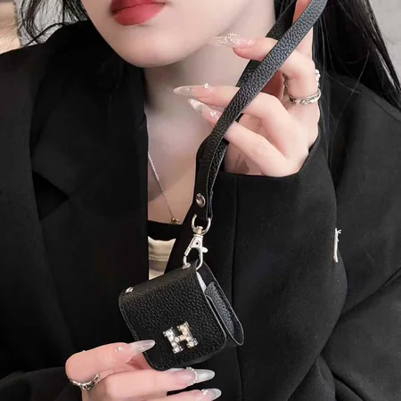 iphone17pro 収納ケース エルメス hermes 