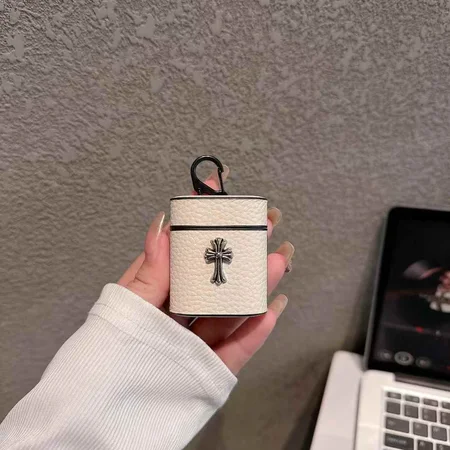 アイフォーン17 chrome hearts クロームハーツ 収納ケース 