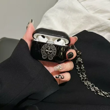 アイホン17 ケース chrome hearts風 