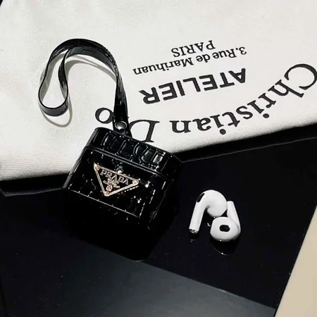 アイフォン17プロ max プラダ カバー 