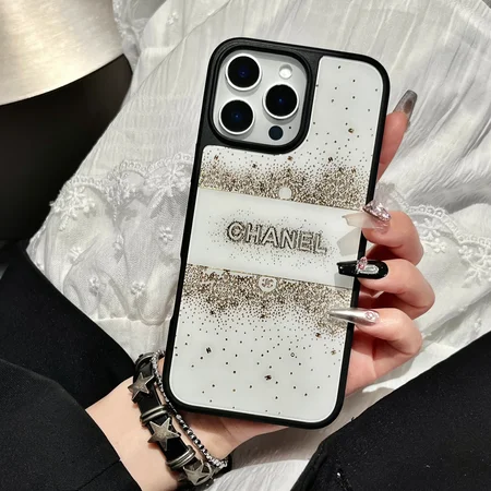アイフォン16plus chanel シャネル カバー 