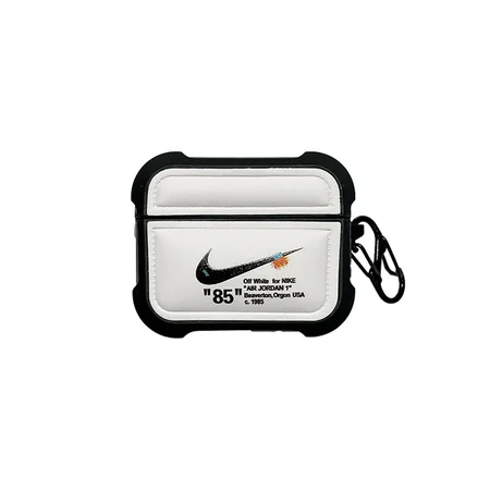 アイフォーン17pro nike ナイキ カバー 