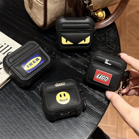 iphone17 収納ケース fendi風 