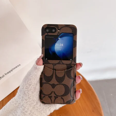 coach風 アイフォン16pro カバー 