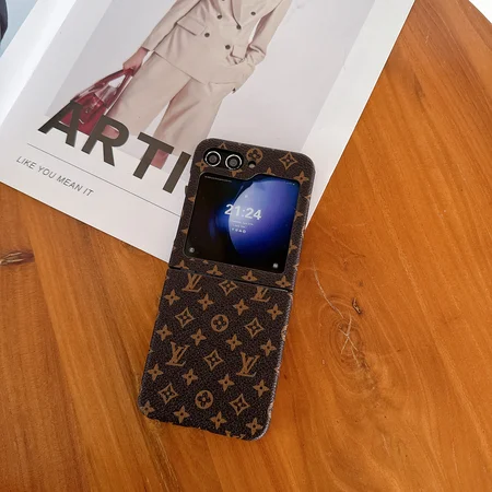 ブランド アイホン 16plus ケース  可愛い