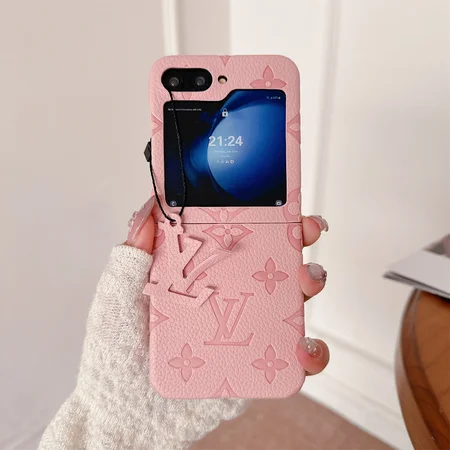 ブランド スマホケース iphone16 