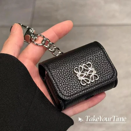 アイホン15 plus カバー  