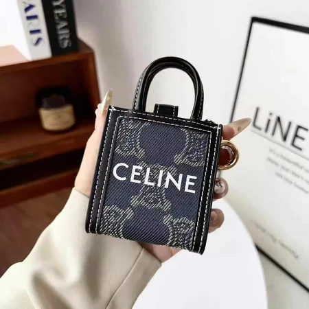 celine iphone15 plus カバー 