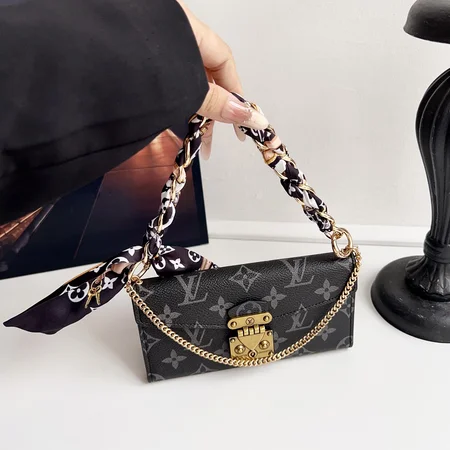 グッチ gucci ケース アイホン16プロmax 