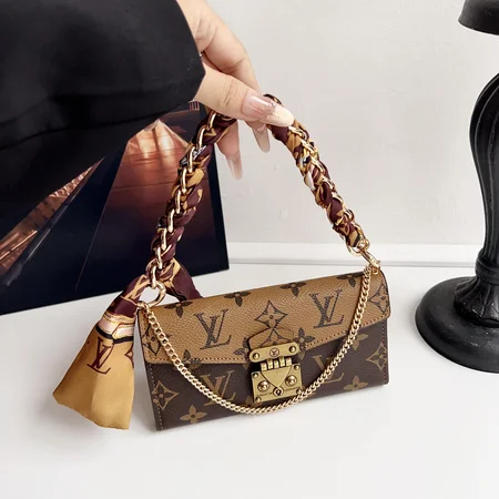 gucci アイホン16pro 