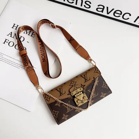 アイホン16 gucci グッチ 携帯ケース 