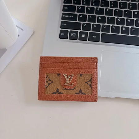ハイブランド スマホケース iphone 16pro max vuitton 