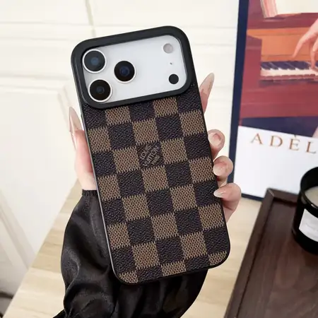 ブランド  iphone17プラス ケース 