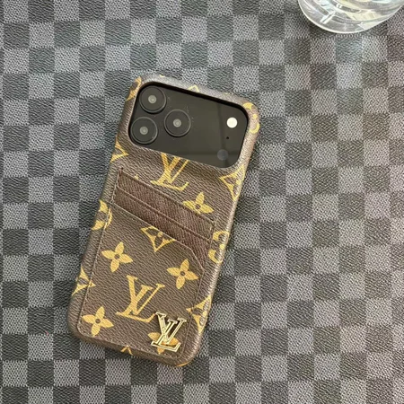 ブランド ケース アイフォン17pro 