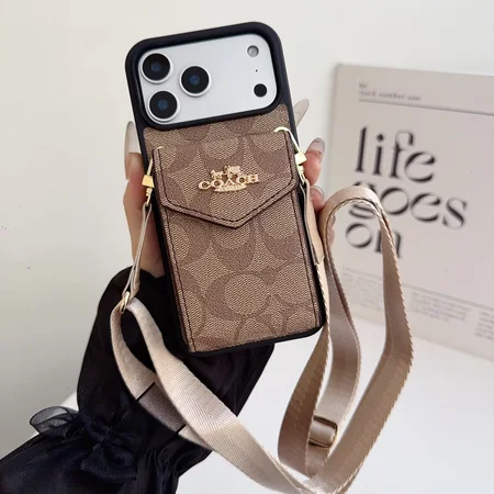 アイフォン17pro max カバー coach 