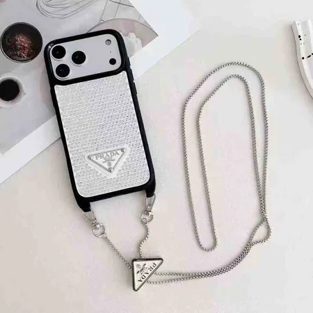 prada アイフォン16 