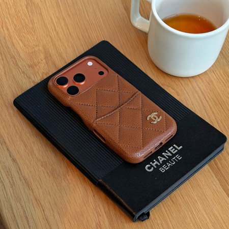 chanel アイフォーン17プラス カバー 