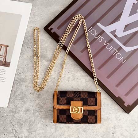 gucci グッチ アイホン17 
