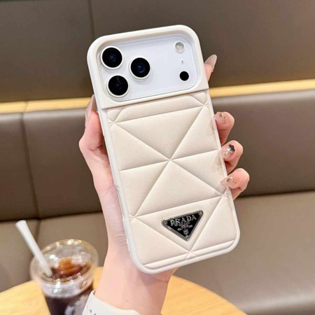 プラダ prada  iphone17プロ カバー 