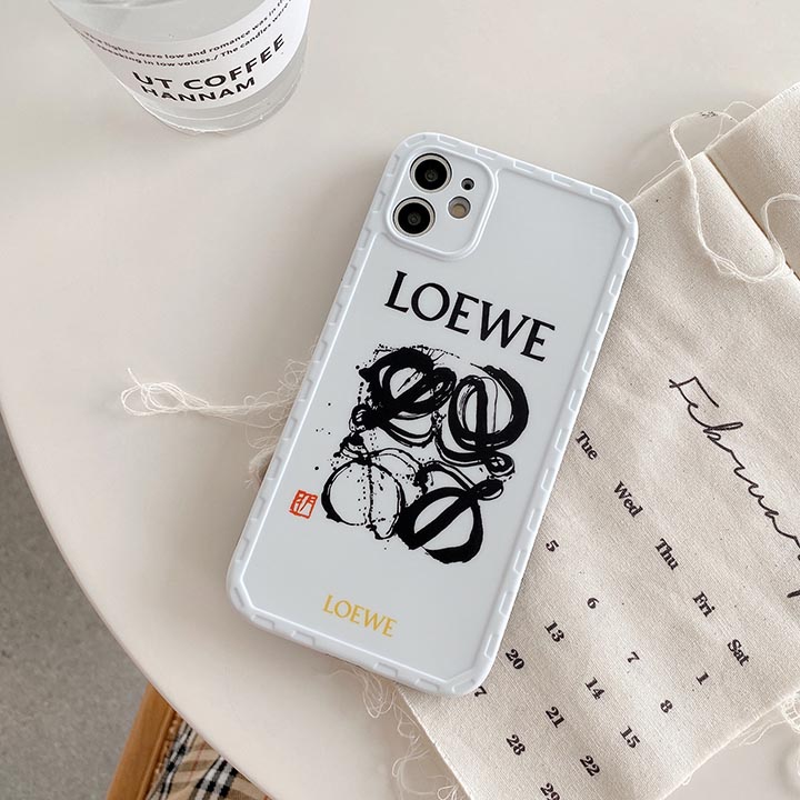 loewe アイフォーン12 