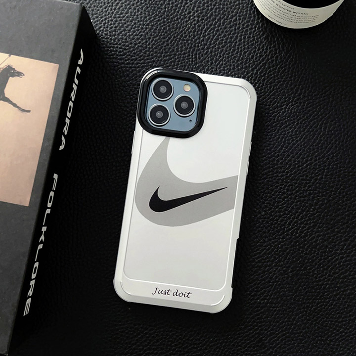 nike アイフォン13pro スマホケース 