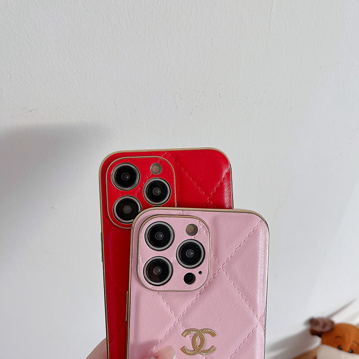 ハイブランド chanel iphone 15plus スマホケース 