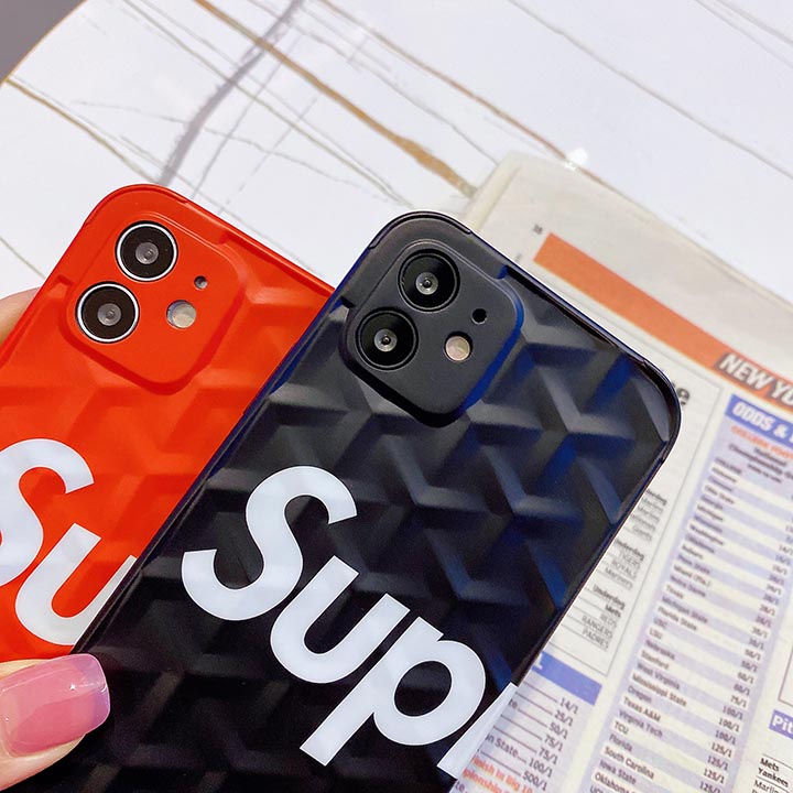 supreme シュプリーム アイフォン11pro 