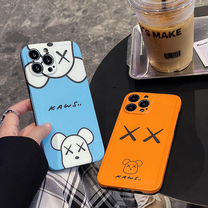 iphone16プロ 携帯ケース カウズ kaws 