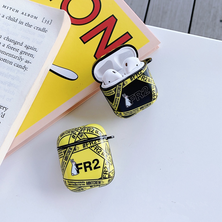 クリスチャン ルブタン風 カバー アイホン15 