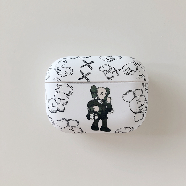 ブランド カルティエ アイフォーン17プラス カバー