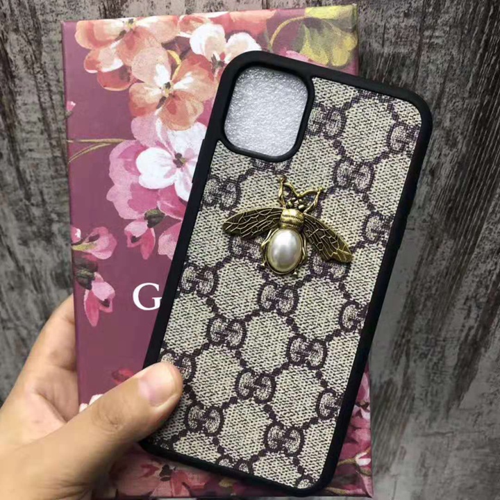 gucci風 アイフォーン16プロ スマホケース 