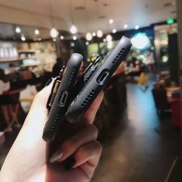 ブランド カバー iphone16plus 