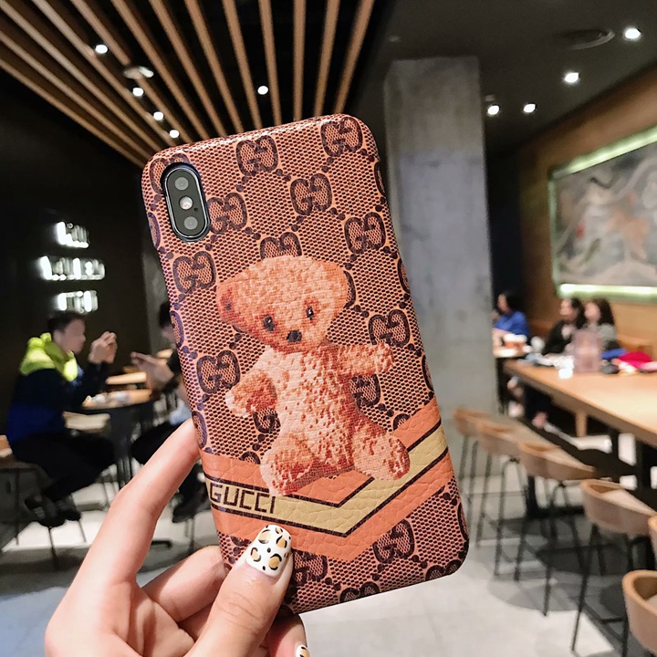 gucci iphone 16 カバー 