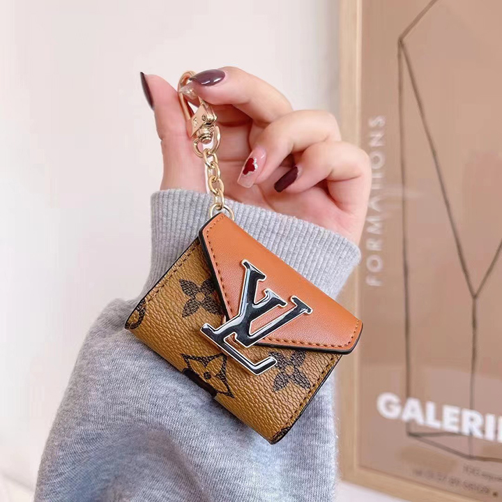 vuitton アイホン18プロ max カバー